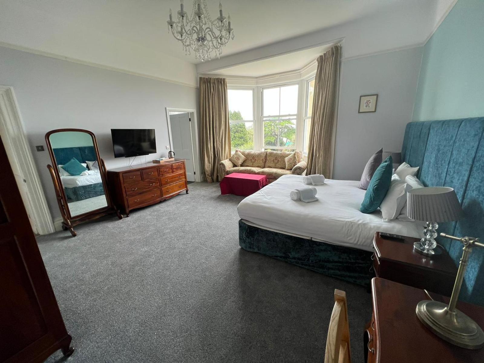 Crofton House Hotel Torquay Room photo